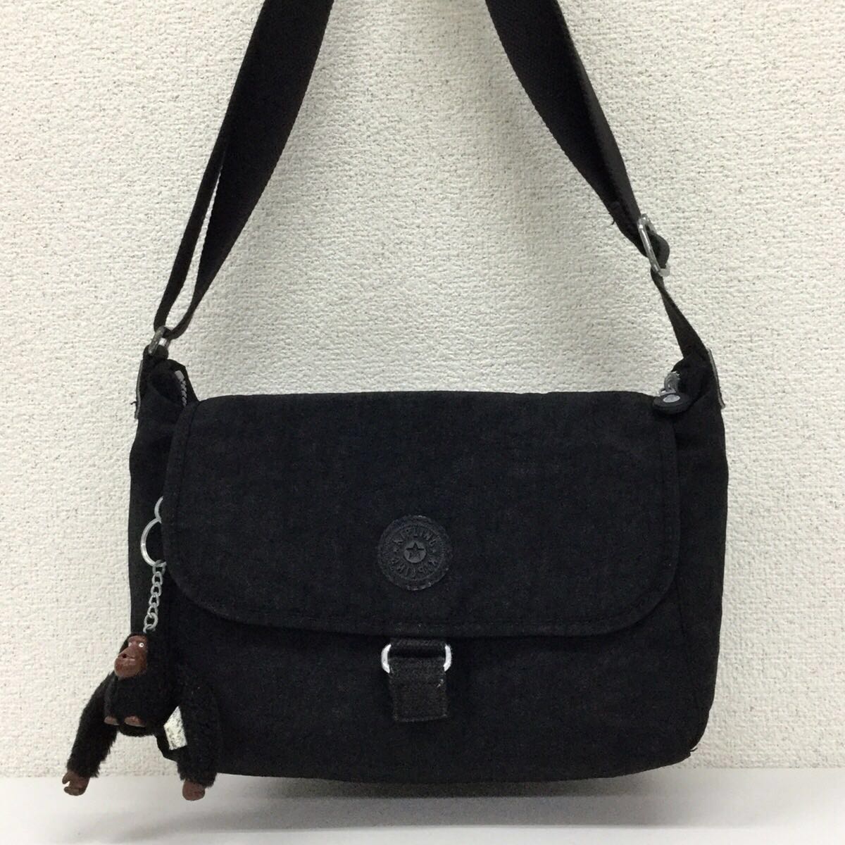 ☆ゴリラキーホルダー付き☆KIPLING キプリング ショルダーバッグ 