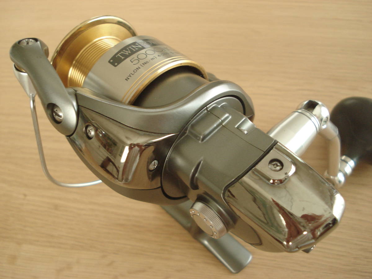 外観美品】 シマノ 02 ツインパワー 5000HG 5000PGスペアスプール付き