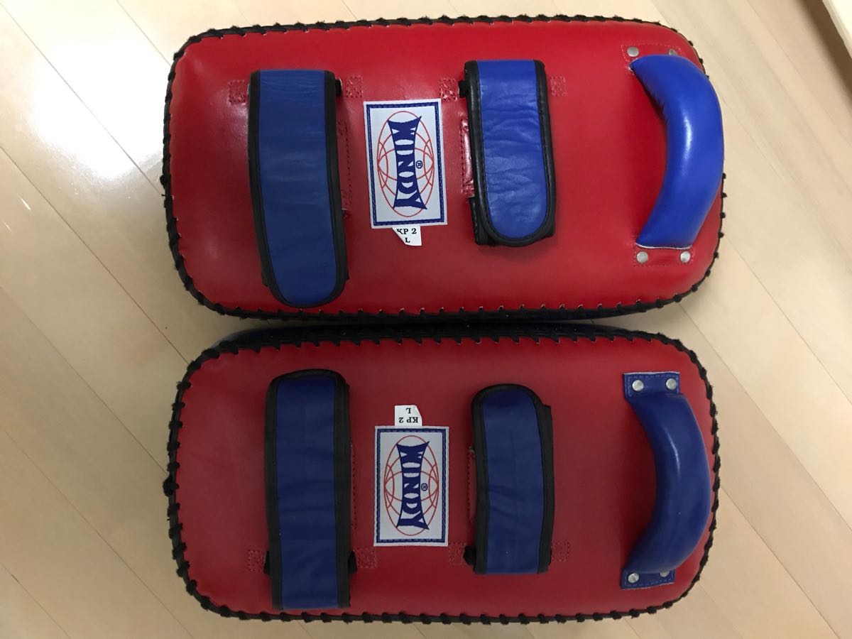 ウィンディ 本革キックミット 2つセット BOON キックミット(2個 ウィンディ 本革キックミット 2つセット BOON キックミット(2個