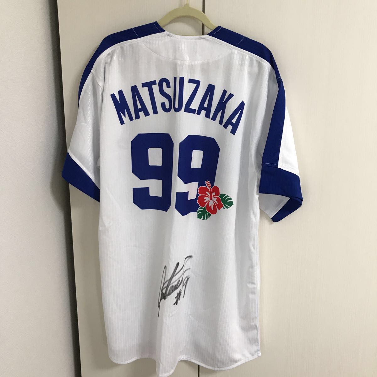 Yahoo!オークション - 「松坂大輔 ユニフォーム 中日」野球 (スポーツ