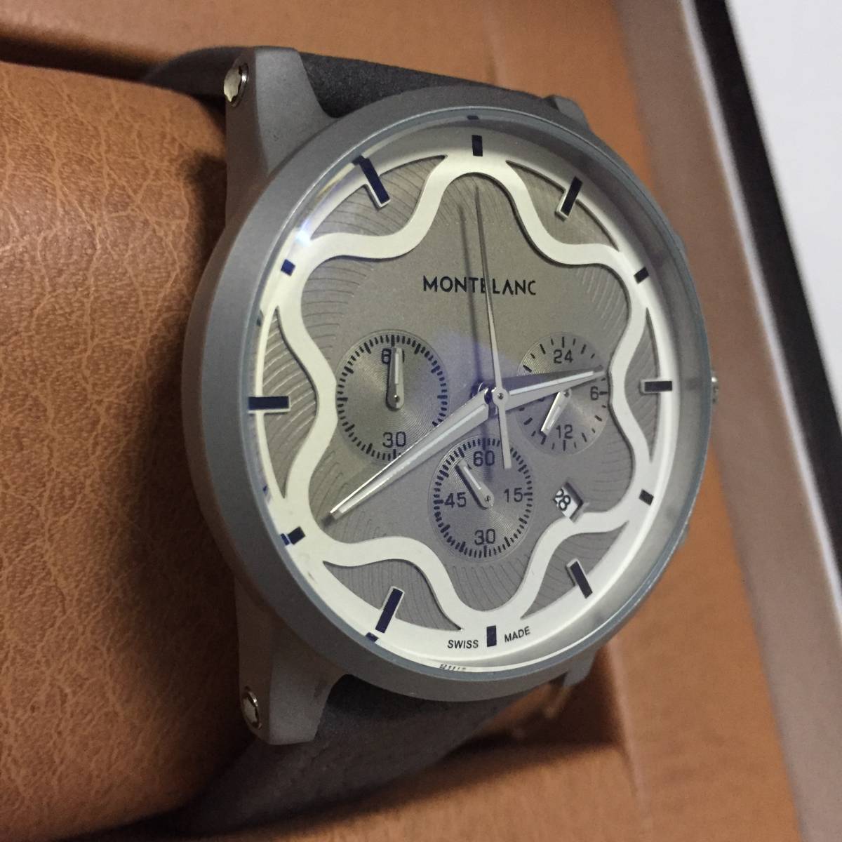 腕時計 モンブラン 未使用 Mont Blanc　メンズ