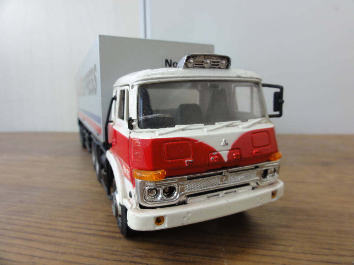 希少 ヨネザワ ダイヤペット D&P EXPRESS バントレーラートラック 三菱