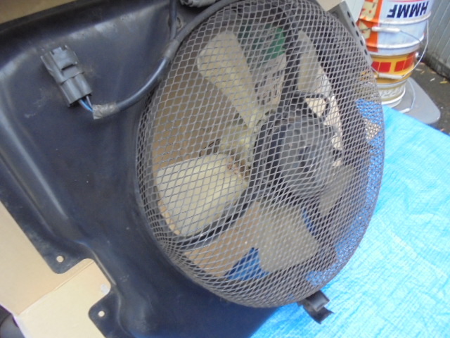 ハイエース 100 KZH100G コンデンサーファン 電動ファン 汎用 管368