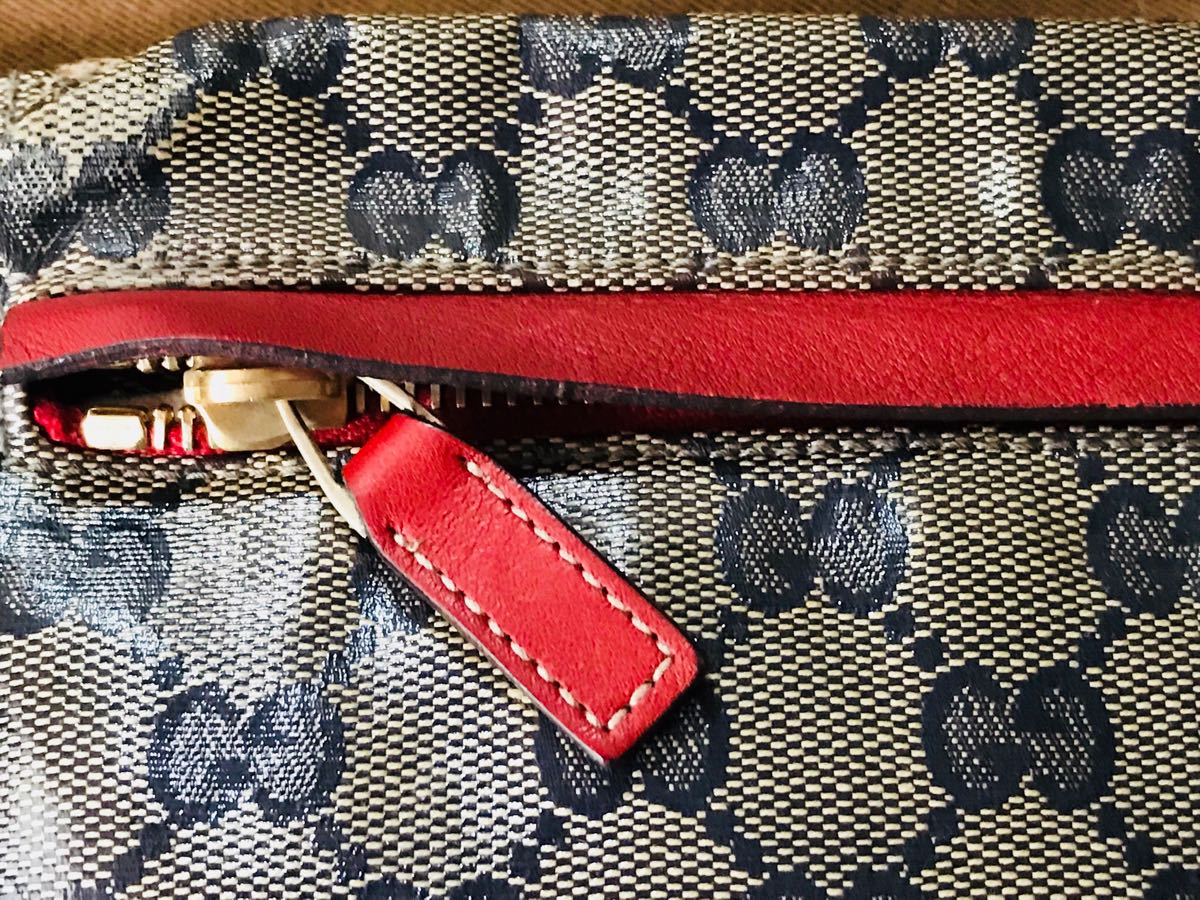 美品☆GUCCI グッチ GGクリスタル ボディバッグ ウエストバッグ 