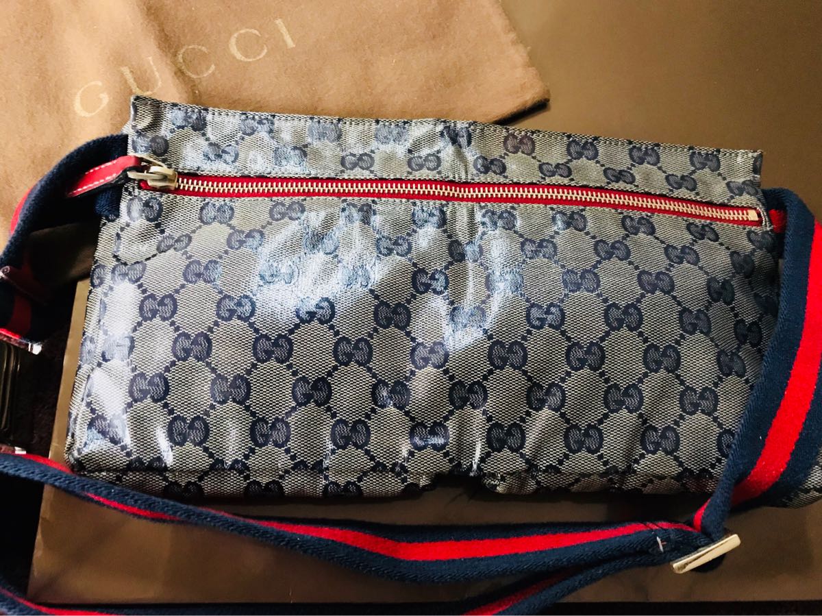 美品☆GUCCI グッチ GGクリスタル ボディバッグ ウエストバッグ