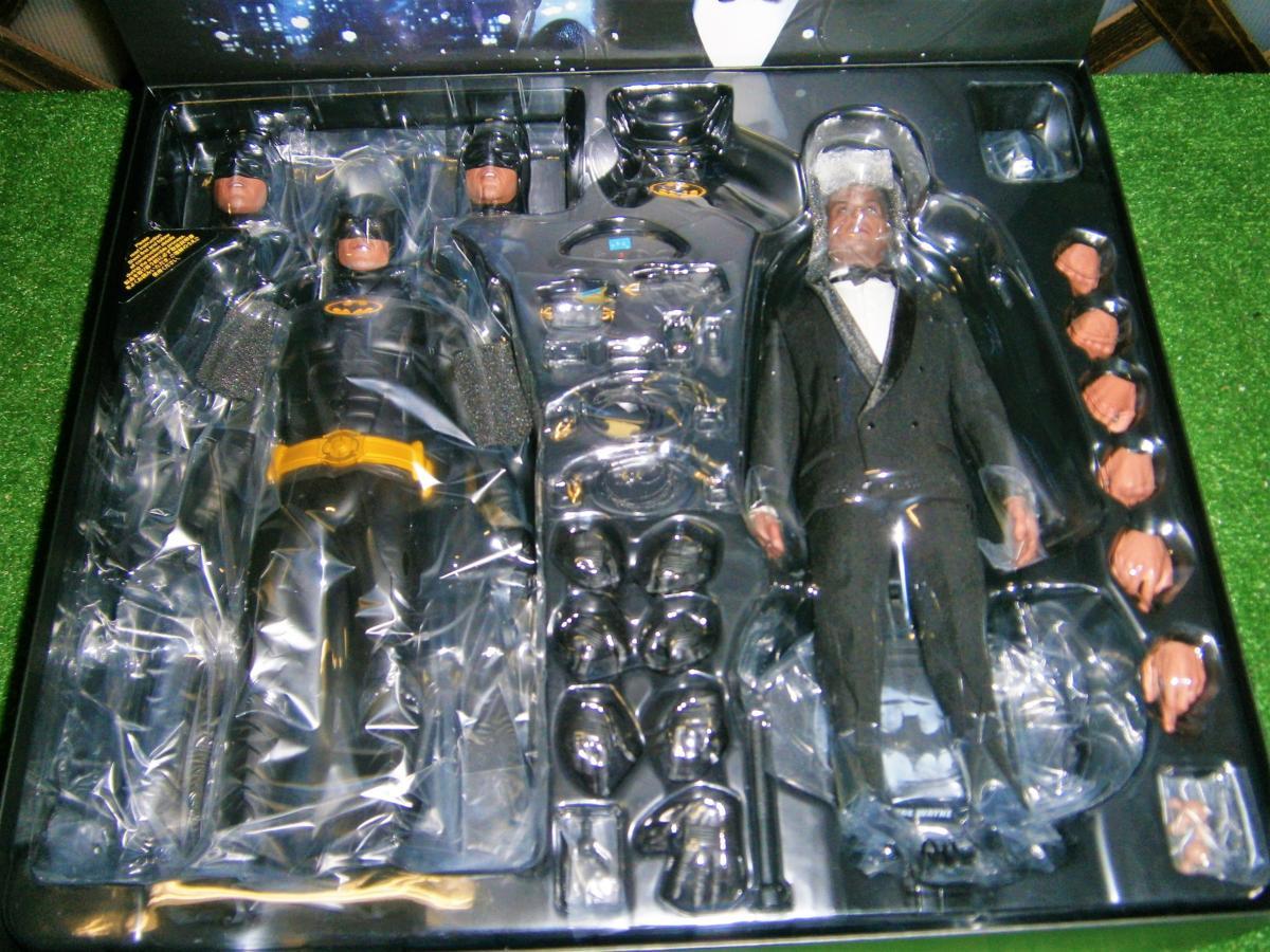 専用出品です 質屋 相場 展示品【HOT TOYS】ムービーマスターピース バットマン
