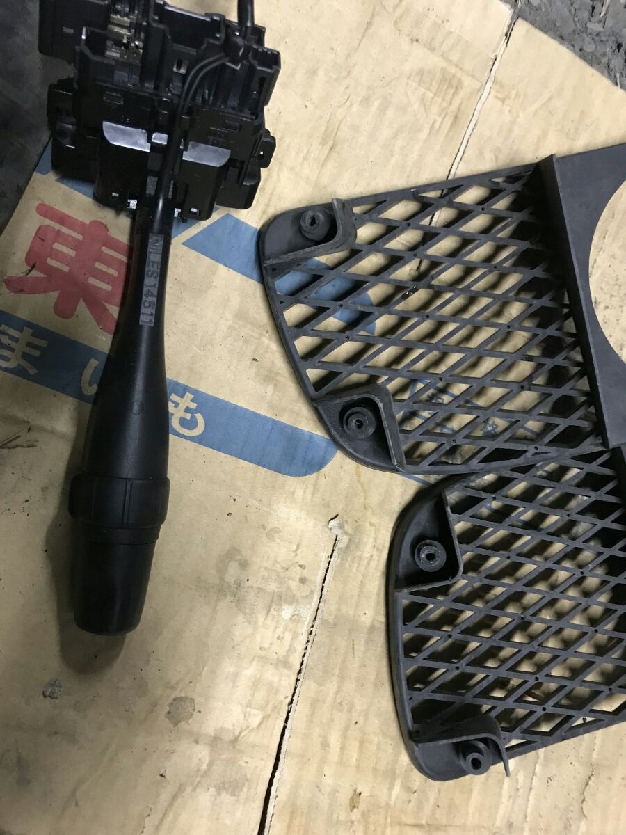 希少 S15 シルビア 純正オプションバンパー用 フォグランプカバー