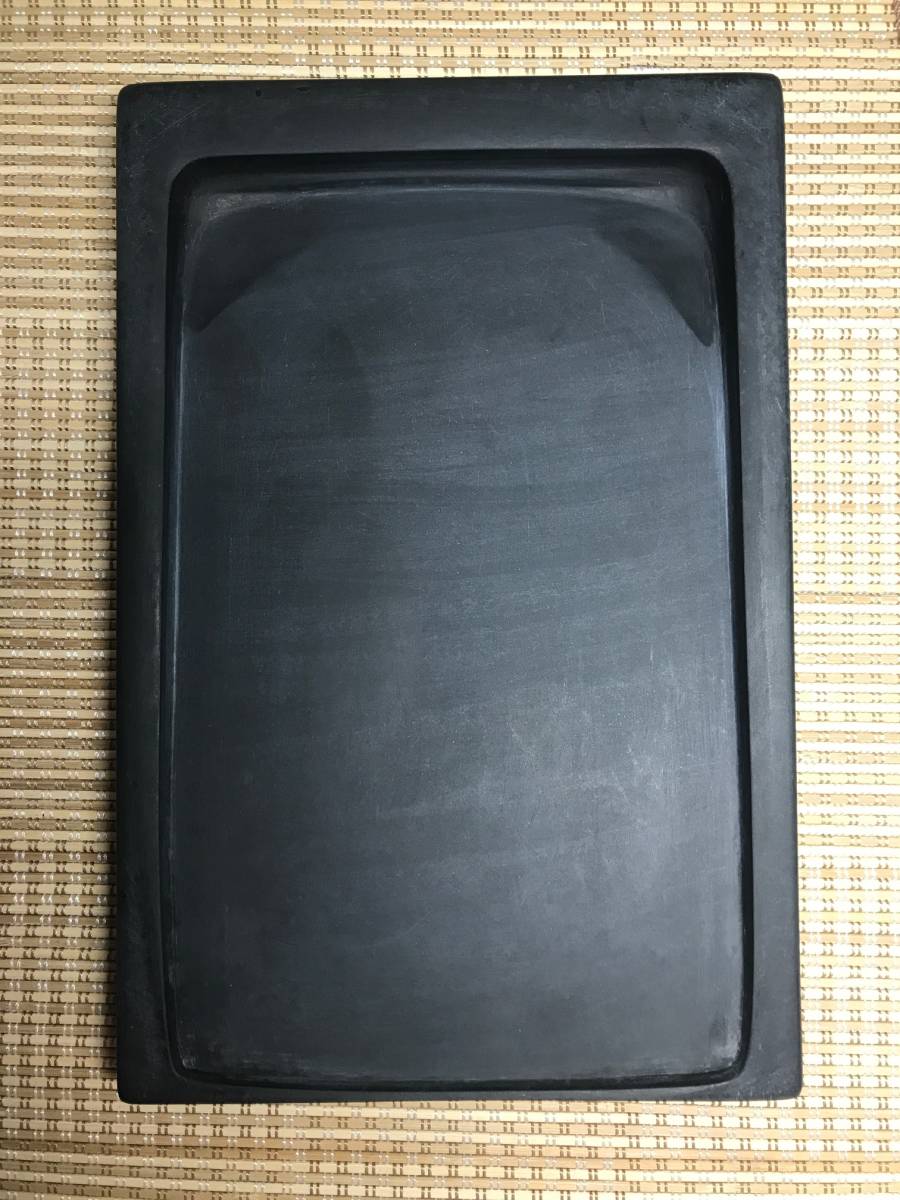 文房四宝 書道具 硯 歙州硯 楕円四吋 HJ14｜書道用品通販の半紙屋e-shop 中国書道具 古硯 歙州硯 文房四宝 硯本体サイズ18cmx27cmx2.5cm 2410g