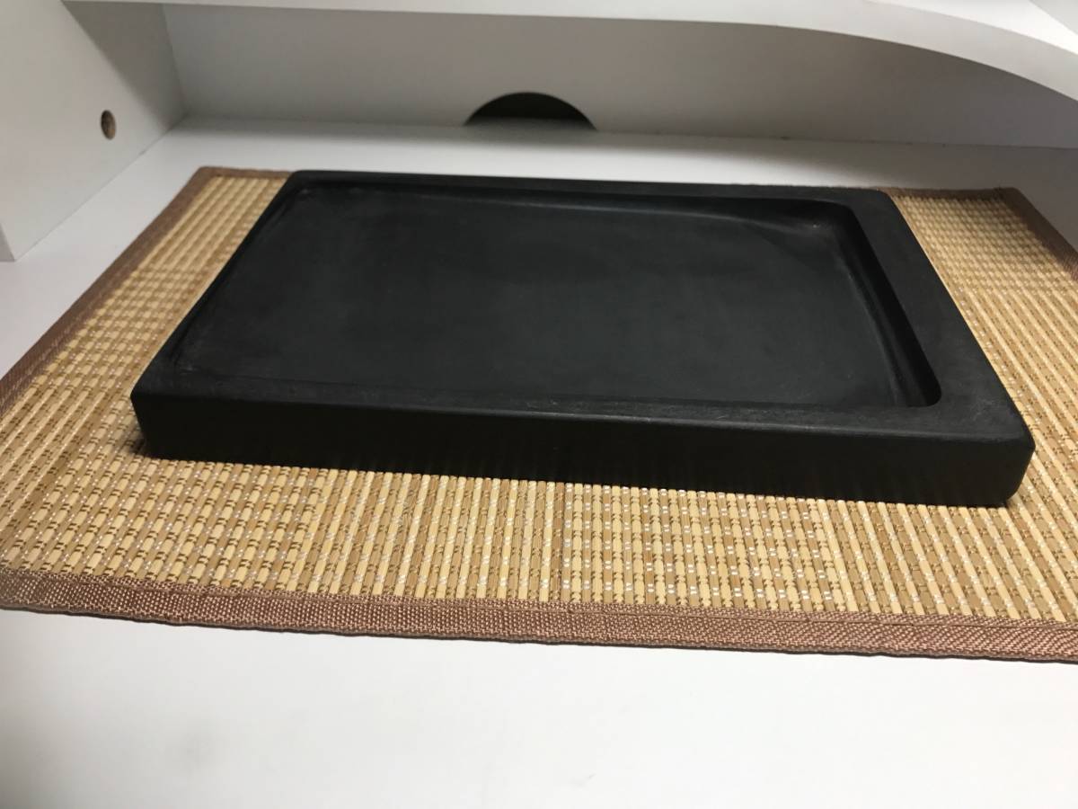 文房四宝 書道具 硯 歙州硯 楕円四吋 HJ14｜書道用品通販の半紙屋e-shop 中国書道具 古硯 歙州硯 文房四宝 硯本体サイズ18cmx27cmx2.5cm 2410g