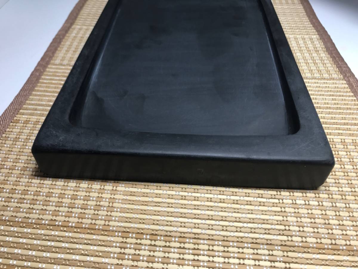 文房四宝 書道具 硯 歙州硯 楕円四吋 HJ14｜書道用品通販の半紙屋e-shop 中国書道具 古硯 歙州硯 文房四宝 硯本体サイズ18cmx27cmx2.5cm 2410g