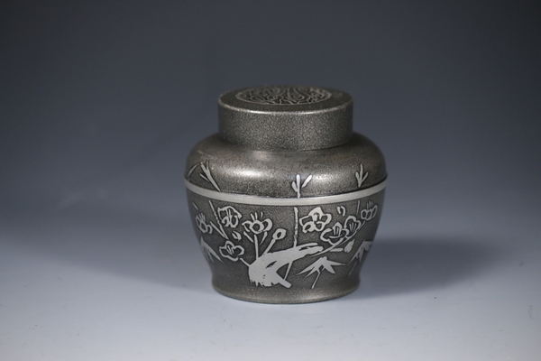 乾茂號造】 錫製 茶筒 四君子文 古道具 茶道具 【公式通販】