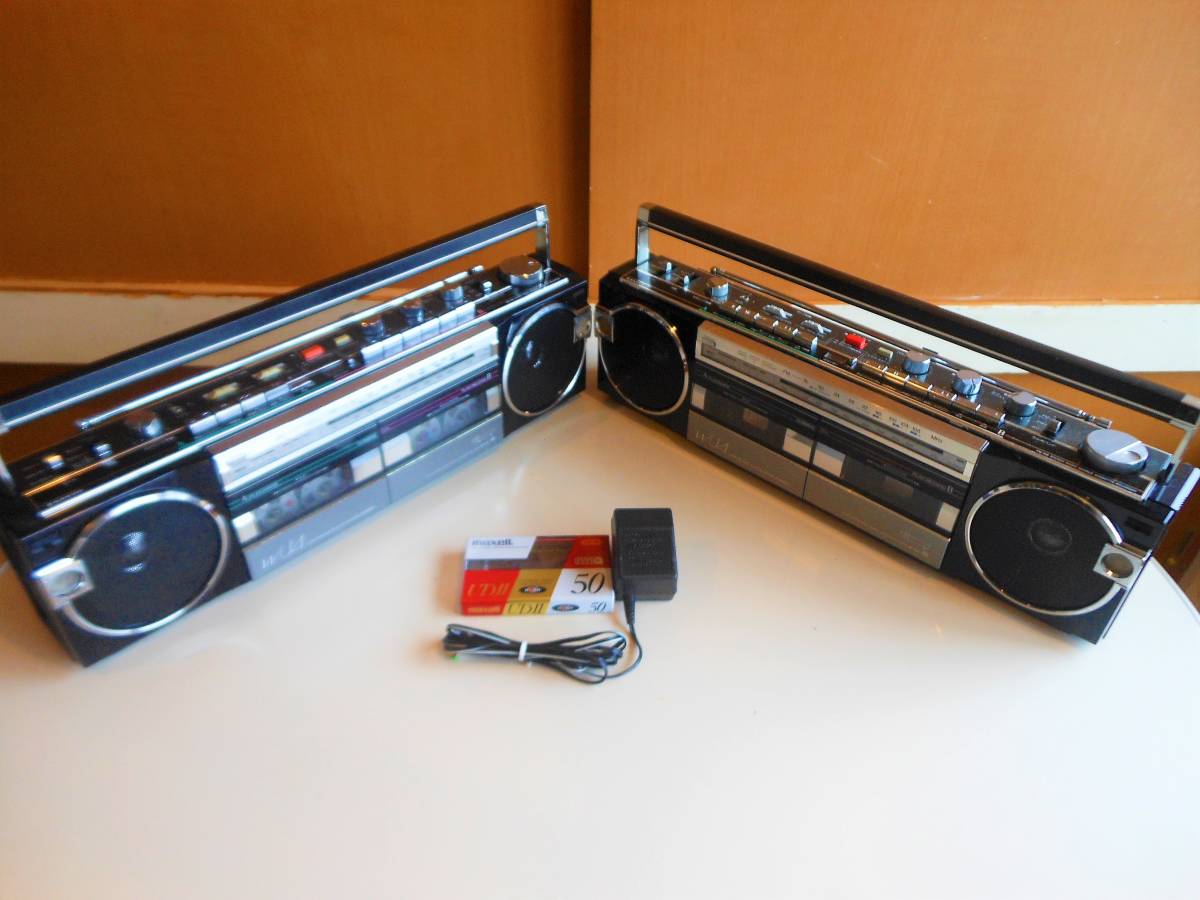 80sレトロ SANYO 小型ダブルラジカセ WU4 黒 U4 整備済み 各部動作