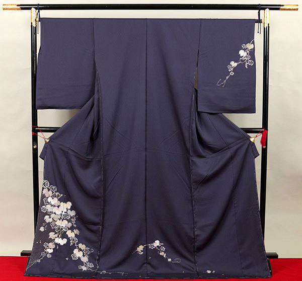 【和遊館】EHB905　仕立付！丹後ちりめん汕頭刺繍入り訪問着