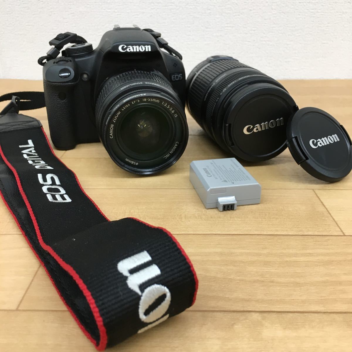 I42■ キャノン EOS KISS X3 ボディ レンズ2点付き EF-S 18-55mm 1:3.5-5.6 55-250mm 1:4-5.6【BKMR19F】