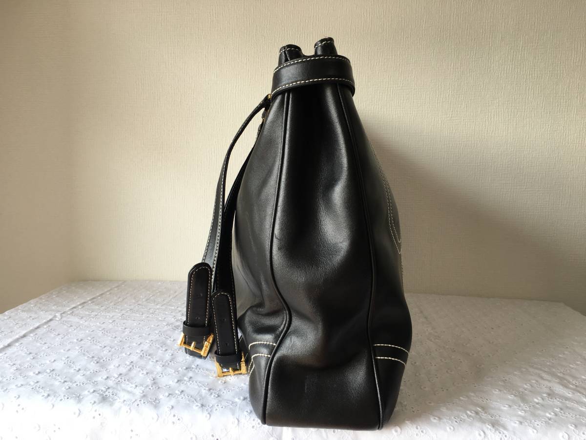 ☆良品☆13T655☆トートバッグ大きめ☆ Roberta di Camerino ロベルタ 