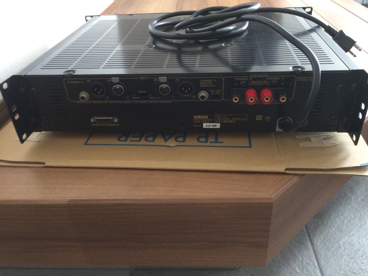 YAMAHA HC2700 プロフェッショナル パワーアンプ YAMAHA ヤマハ HC2700