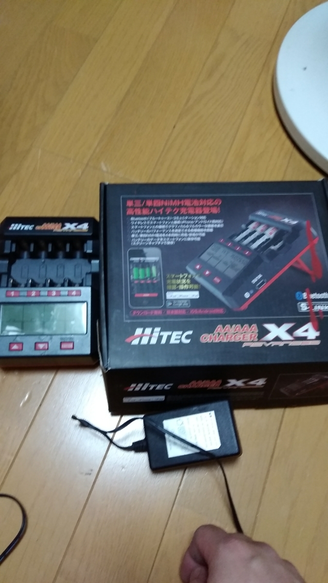 ハイテックX4 X4 Advanced AA&frasl;AAA 充放電器 0 ハイテックから「X4
