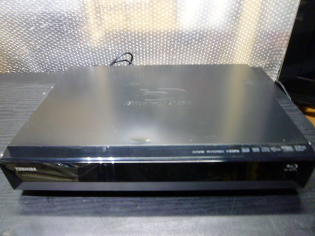 中古◇ブルーレイレコーダー◇東芝◇RD-BZ710◇2011年◇通電確認済 U