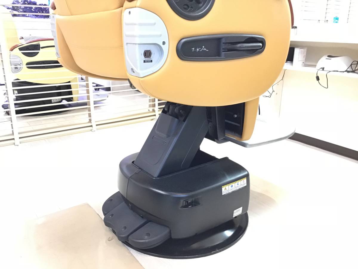 タカラベルモント ヴァリオ VARIO 理美容椅子 美品 美容室の未来を