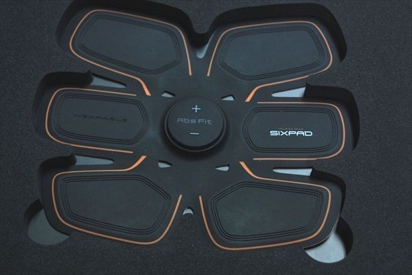 SIXPAD : シックスパッド [メーカー純正品] 2) EMS MTG SIX PAD
