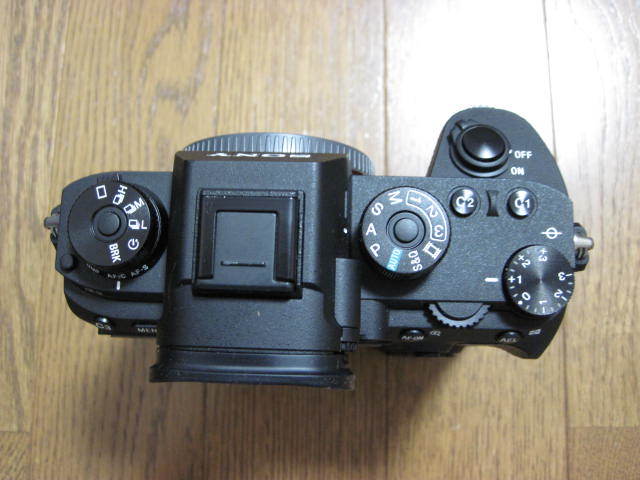ソニー SONY α9 ボディ－ ILCE-9 ＋ 縦位置グリップ GV-C3EM ＋ 純正