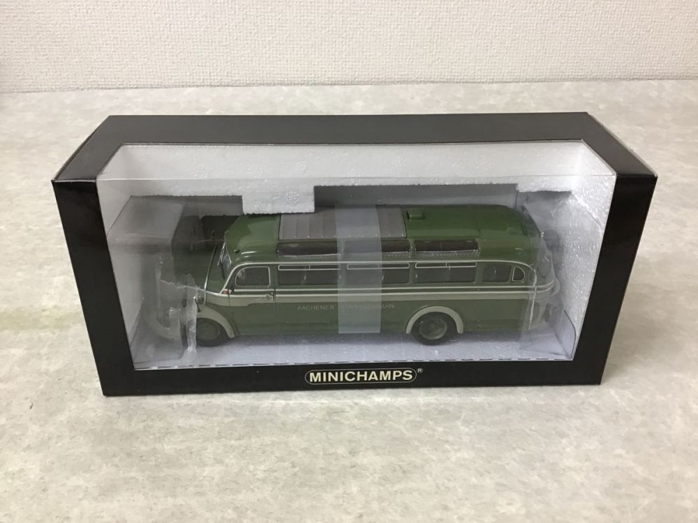 ミニチャンプス 1/43 メルセデスベンツ O 3500 バス ミニチャンプス 1