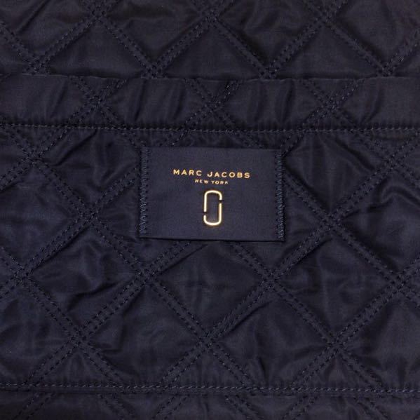 美品 マークジェイコブス PCケース MARC JACOBS M0012163 ノートパソコンケース ナイロン 13インチ ネイビー クラッチバッグ MARC Marc マークジェイコブス ブラック 13インチ JACOBS（PC&frasl;タブレット）のフリマアイテム一覧