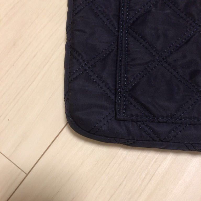 美品 マークジェイコブス PCケース MARC JACOBS M0012163 ノートパソコンケース ナイロン 13インチ ネイビー クラッチバッグ MARC Marc マークジェイコブス ブラック 13インチ JACOBS（PC&frasl;タブレット）のフリマアイテム一覧