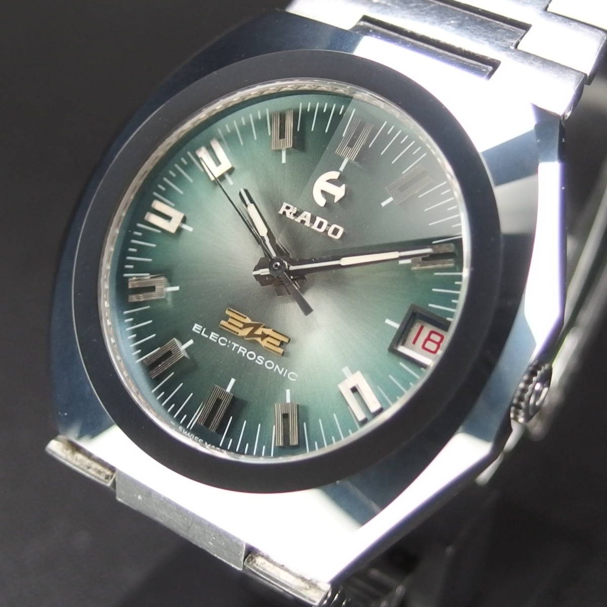 人気定番，定番 ジャンク 希少モデル RADO ラドー ELECTROSONIC 25ES 