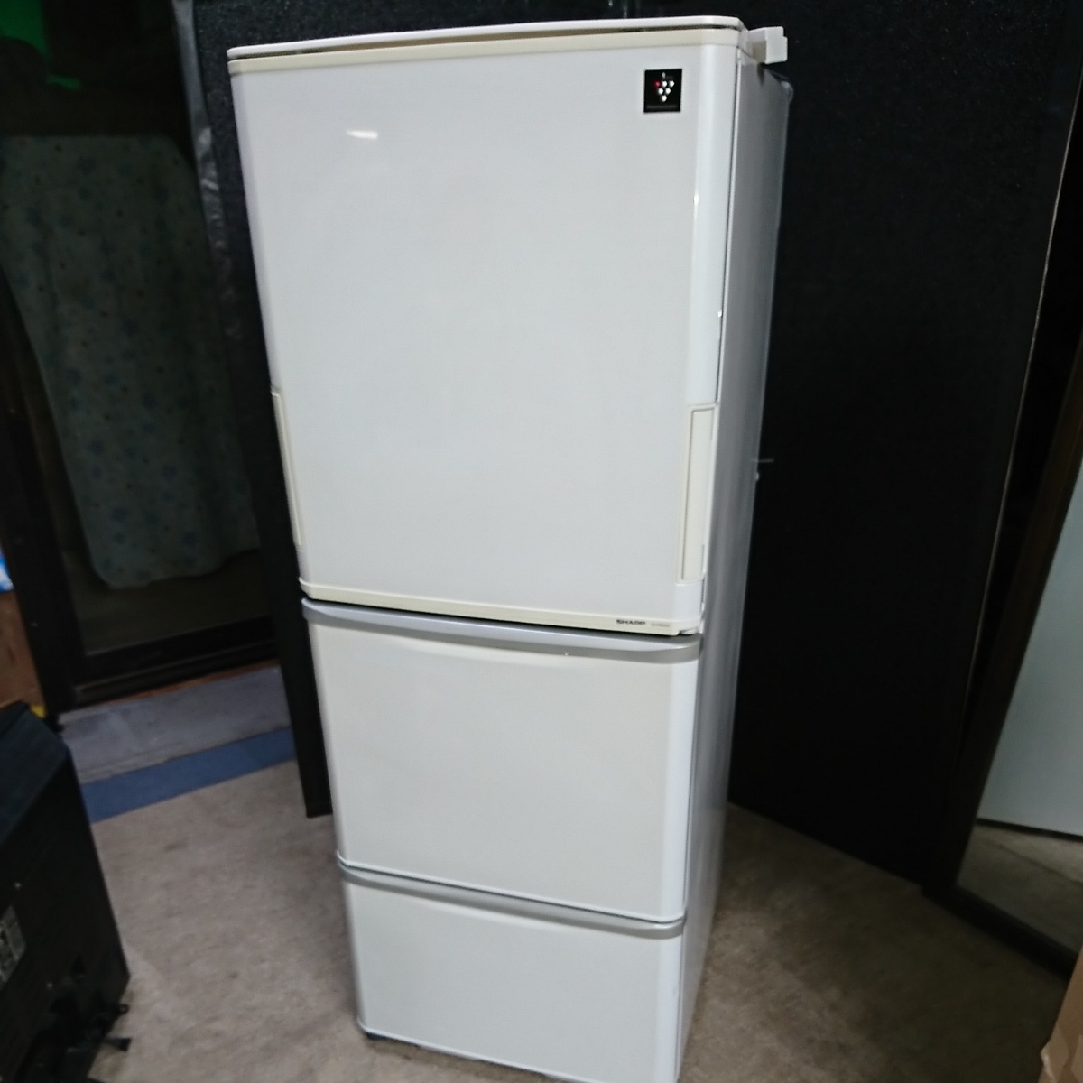 シャープ ノンフロン 冷凍冷蔵庫 SJ-PW31X-W 314L 2013年製 どちらも 