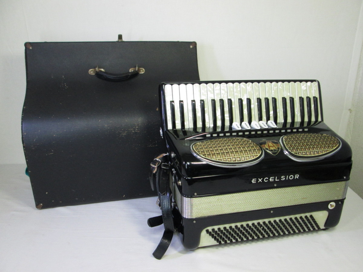 エキセルシャー/EXCELSIOR MODEL 400 アコーディオン ケース付