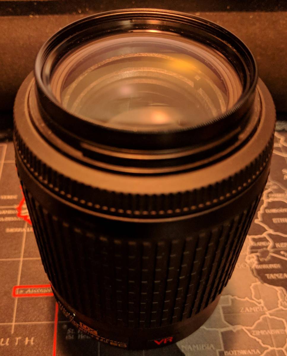 HB-34 Lens Hood + 52mm Center Pinch Cap For Nikon 55-200mm F/4-5.6G ED Lens