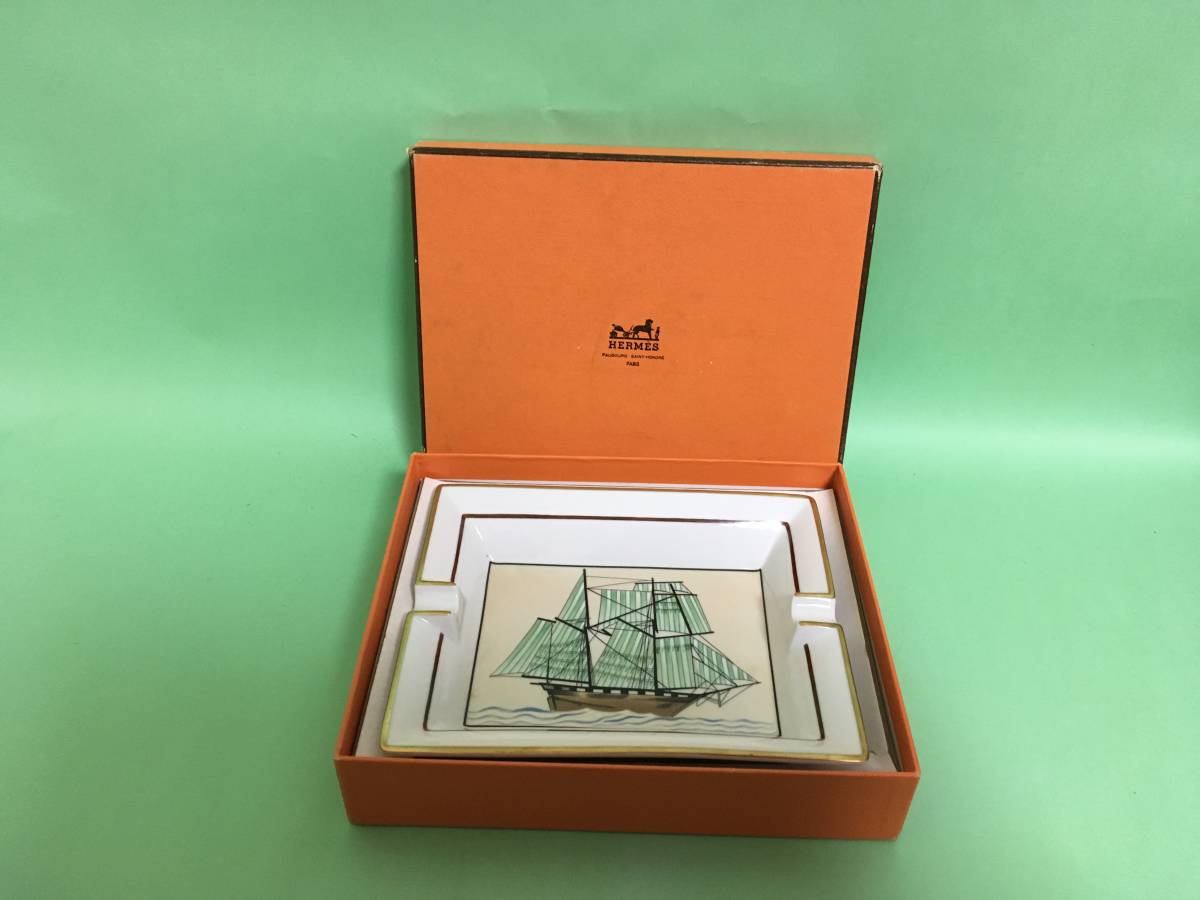 HERMES エルメス 灰皿 アッシュトレイ りんご HERMES エルメス 灰皿