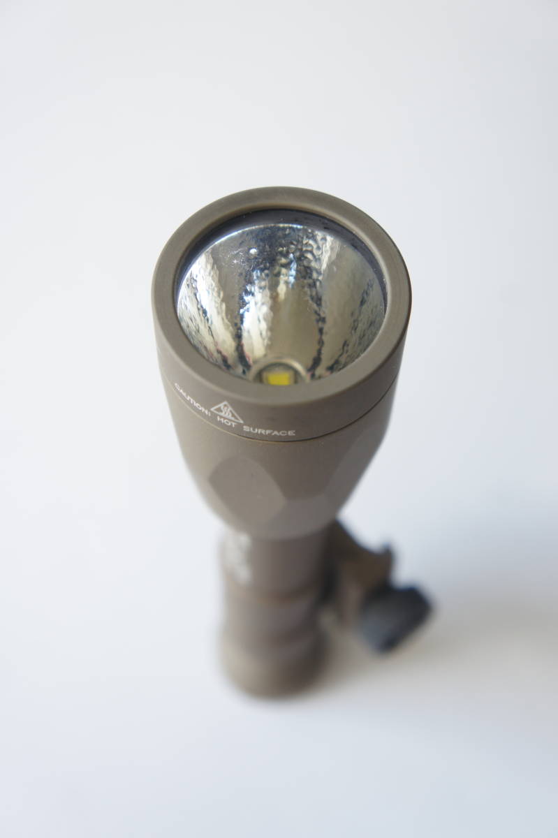 実物 Surefire シュアファイア M600P FURY ウェポンライト TAN AOR1