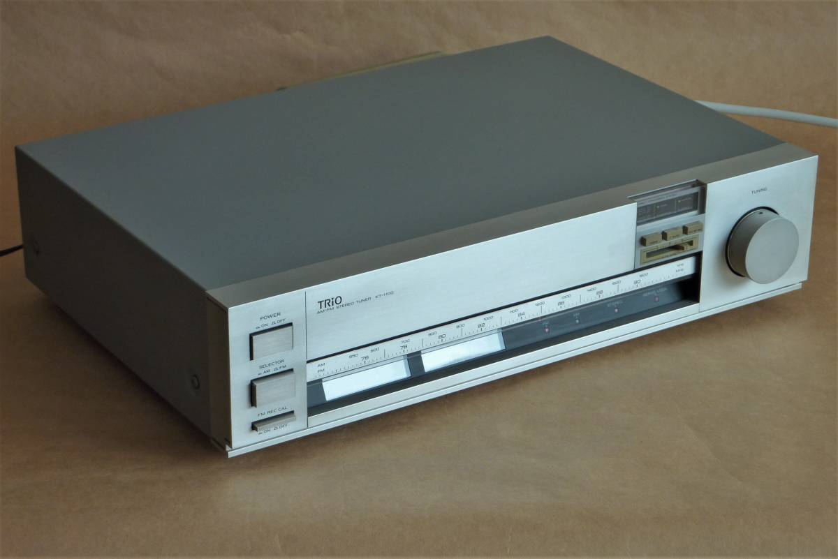 TORIO KT-1100 動作品 KT-1100 TRIO FM&frasl;AM 高音質・調整済み (7号機) ステレオチューナー