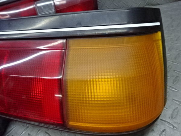 AE86レビン後期 テールランプ左右セット 【公式通販】