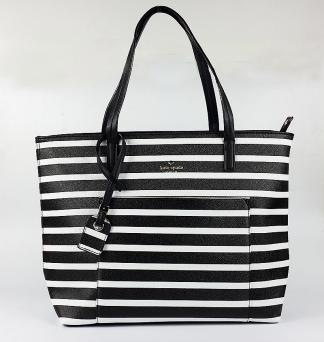 HOT kate spade ケイトスペード トートバッグ ショルダーバッグ 黒(合成皮革)｜売買されたオークション情報、yahooの商品情報をアーカイブ公開 - オークファン 合成皮革