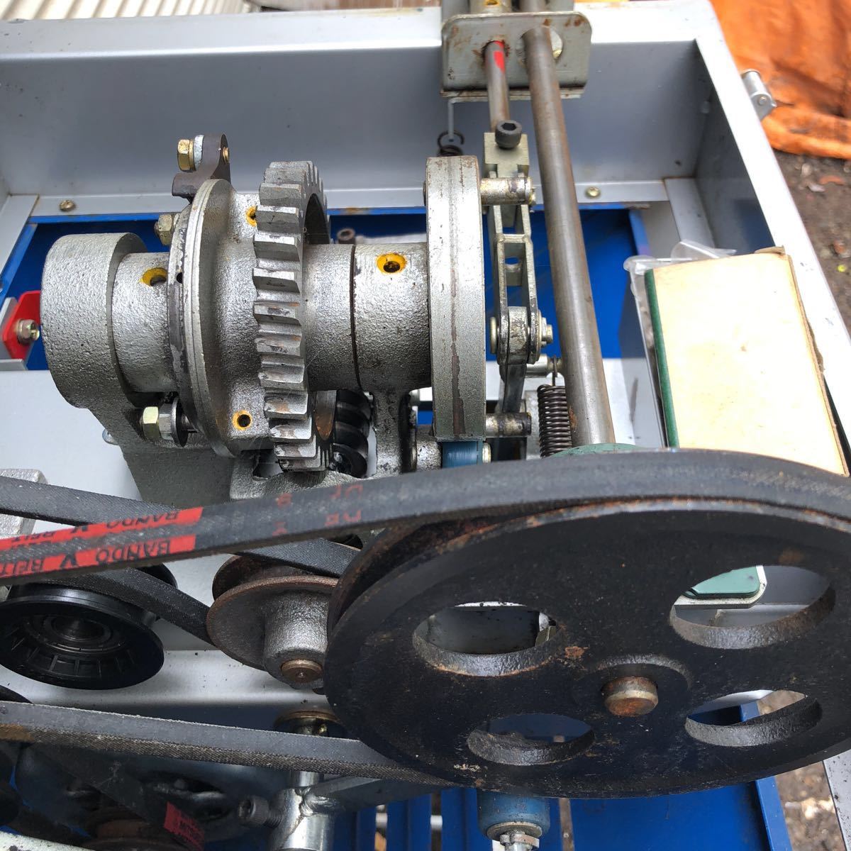 ミツワ MITUWA 果実皮むき機 KM12型 電動皮剥き機 柿 果物 MITSUWA / ミツワ果実皮むき機 Model KM12型電動皮剥き機柿果物 機会