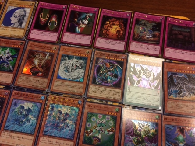 遊戯王 日本語版 スーパーレア以上のみ 1000枚セット 大量 まとめ売り 遊戯王 日本語版 スーパーレア以上のみ 1000枚セット 大量 まとめ売り