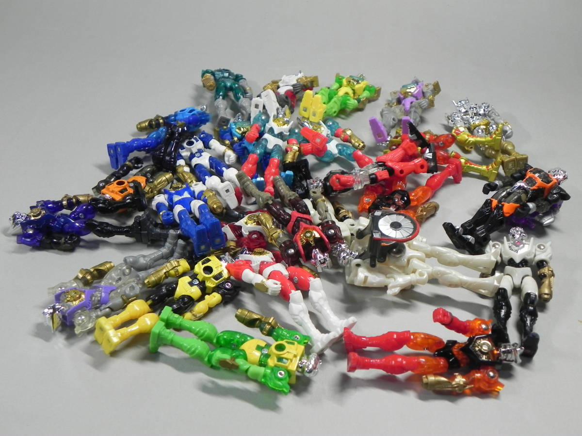 得価，定番人気 ミクロマン まとめて 27体 レトロ(ミクロマン)｜売買されたオークション情報、yahooの商品情報をアーカイブ公開 - オークファン ミクロマン
