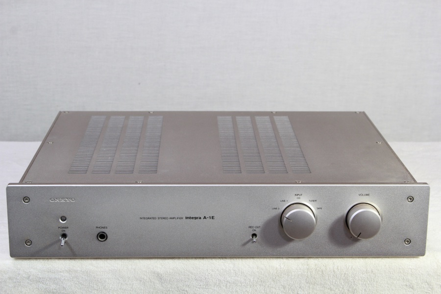 ONKYO SA-205HD AVアンプ (05-03-07)