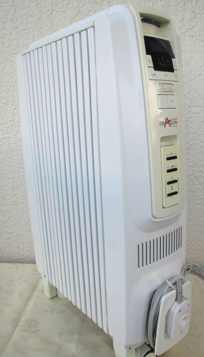 デロンギ ドラゴンデジタルオイルヒーターTDD0712W ドラゴンデジタル デロンギ オイルヒーター tdd0712wの通販 レンタルオイルヒーターデロンギＴＤＤ０７１２Ｗ代引 中古