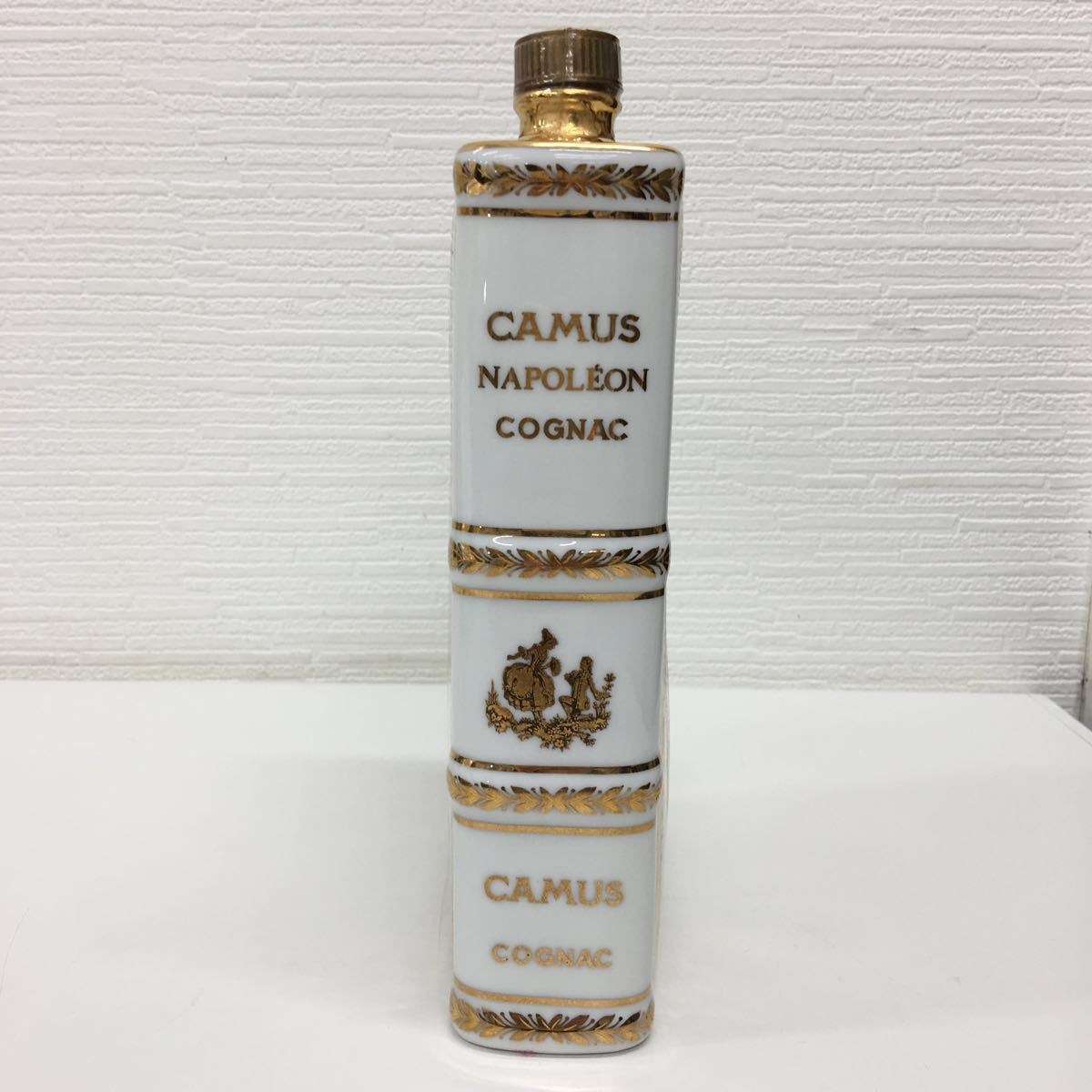 a)古酒 未開栓 CAMUS カミュ NAPOLEON ナポレオン COGNAC コニャック