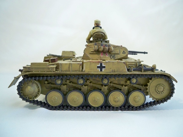 1/35 ドイツⅡ号戦車（第１５機甲師団所属車）タミヤ　完成品　即決時おまけⅡ号戦車もう一台_3