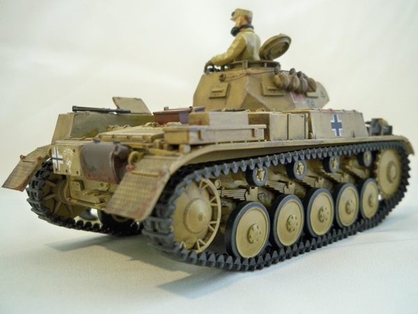 1/35 ドイツⅡ号戦車（第１５機甲師団所属車）タミヤ　完成品　即決時おまけⅡ号戦車もう一台_9