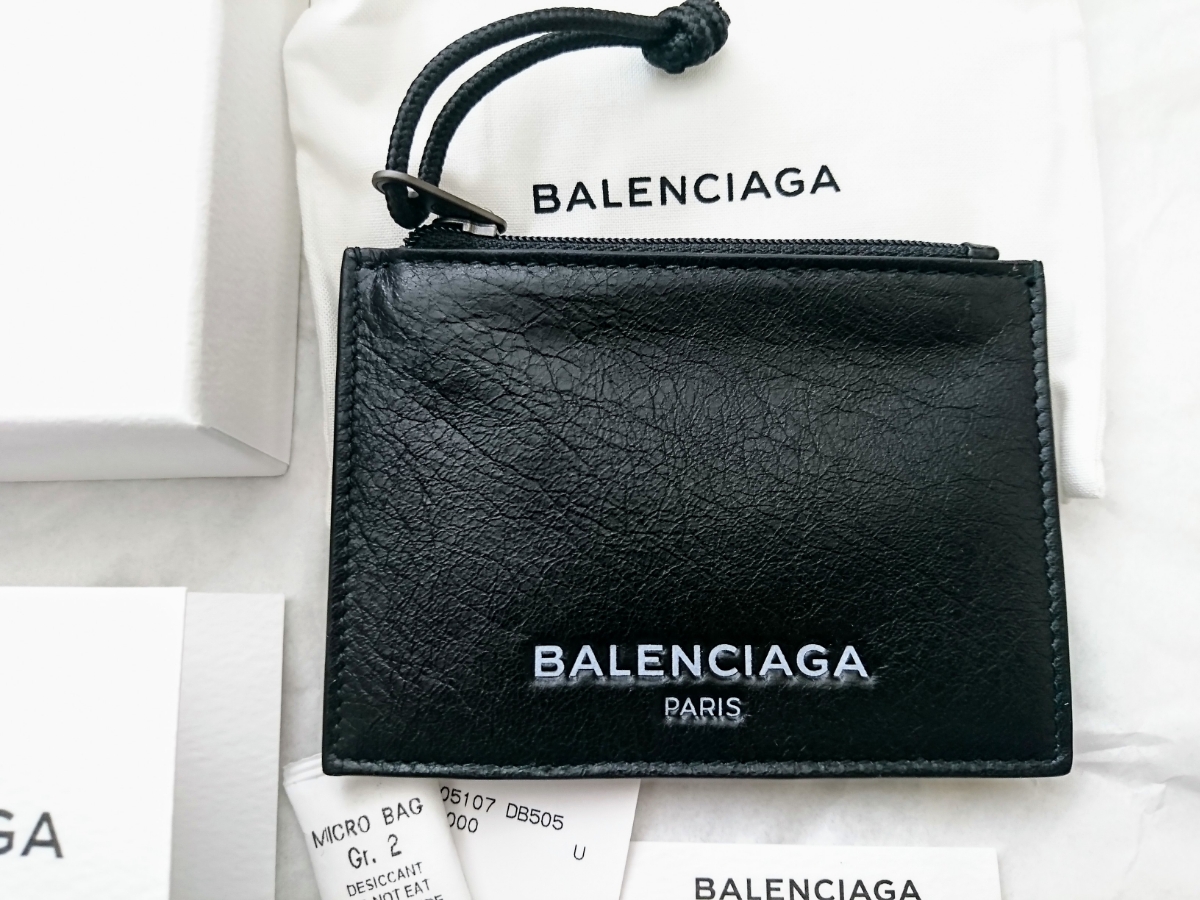 100%新品，SALE 最新 BALENCIAGA バレンシアガ マルチカードフォルダー カードケース ウォレット 財布 バッグ ジップ コインケース(男性用)｜売買されたオークション情報、yahooの商品情報をアーカイブ公開 - 男性用