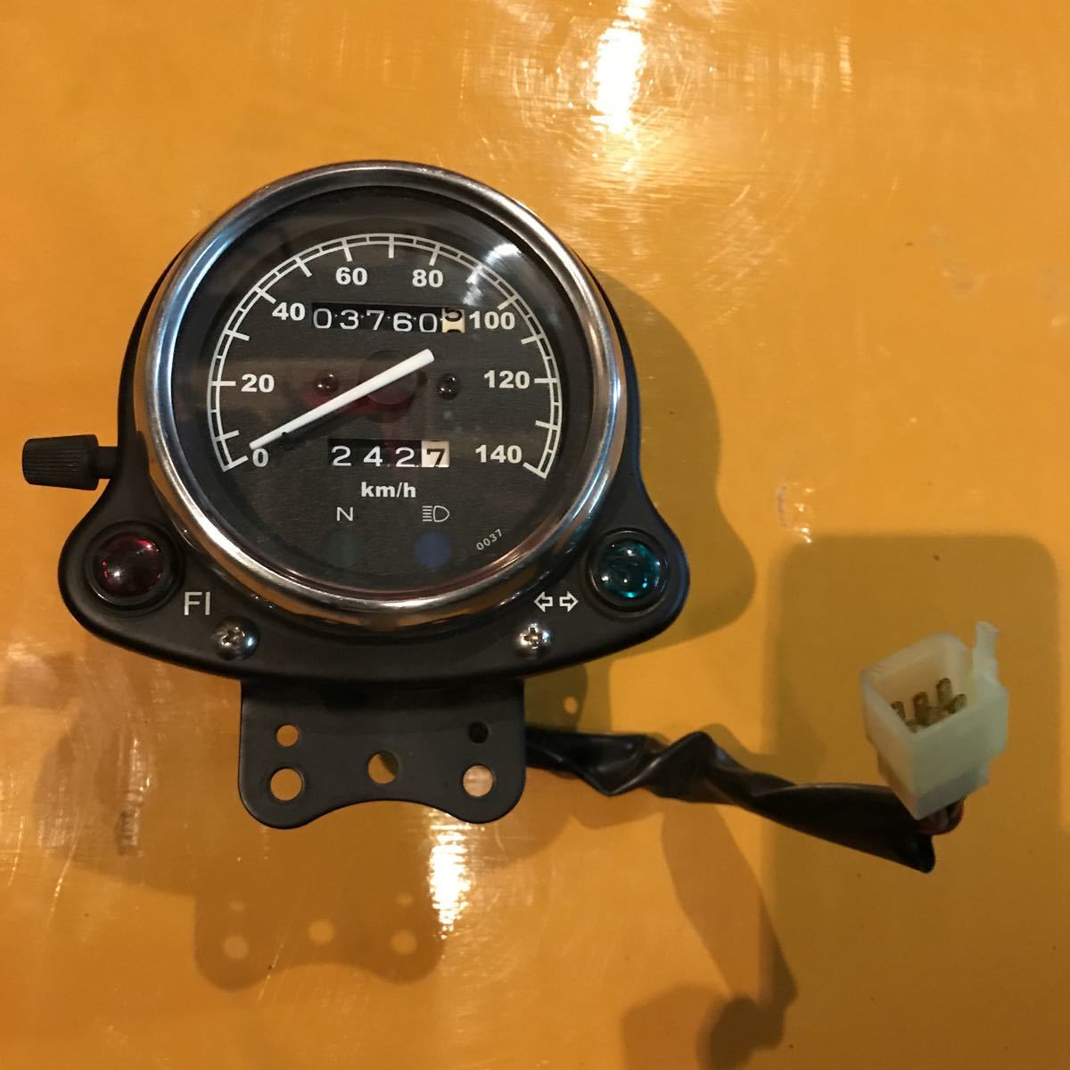 販売を販売 カワサキ 250TR 純正メーター 【公式通販】