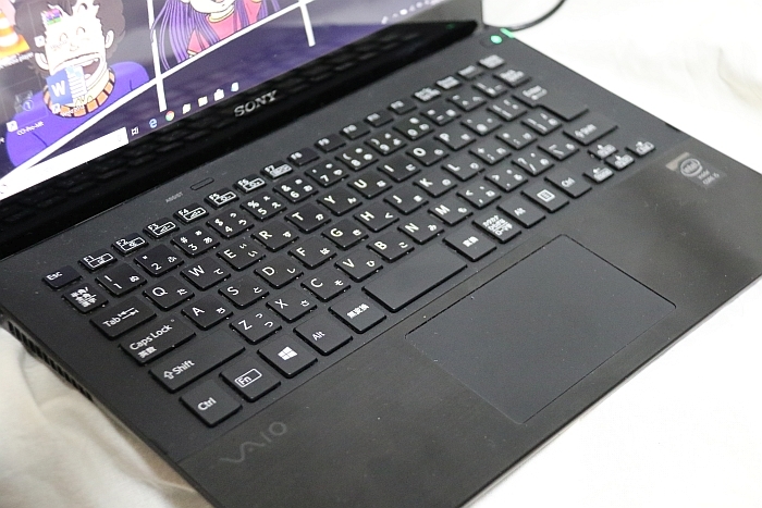 SONY VAIO svp112a2cn SONY VAIO pro 11 SVP112A2CN/ core i3/SSD128GB
