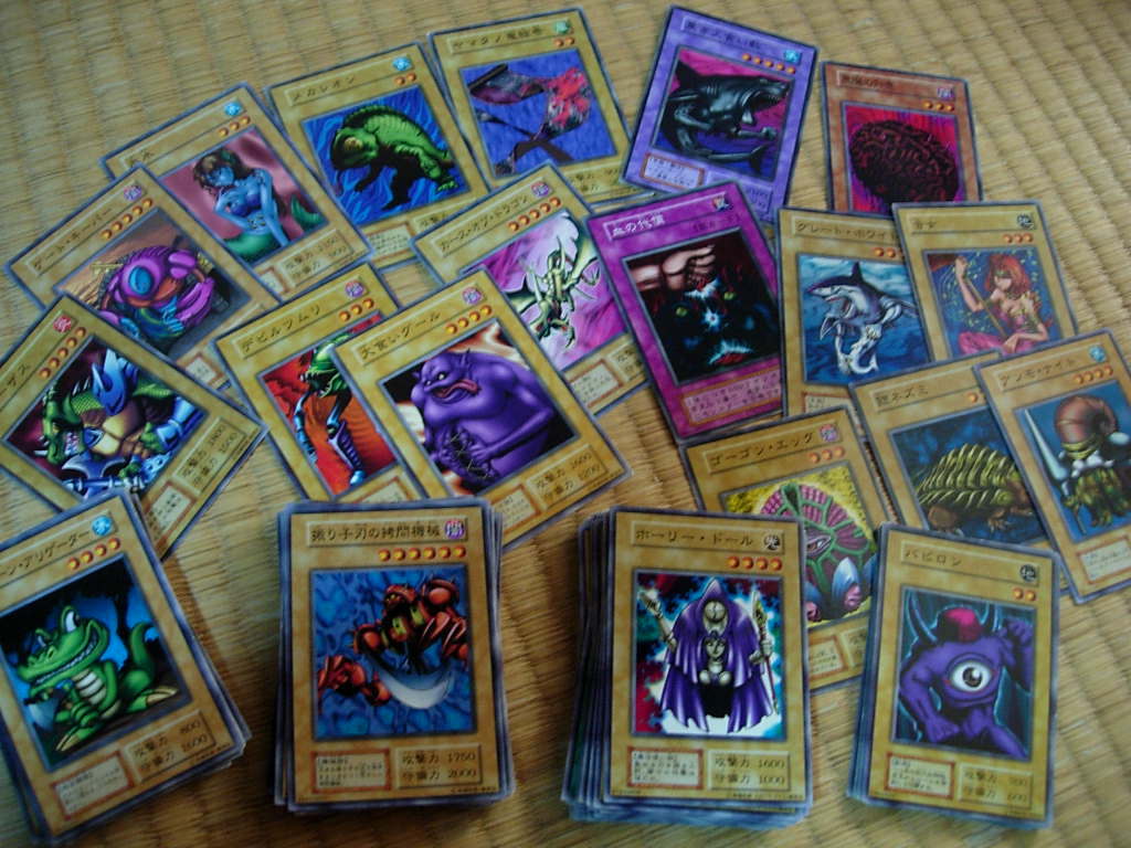 遊戯王 遊戯王 引退品 超豪華 まとめ スーパーレア以上2000枚 融合強兵