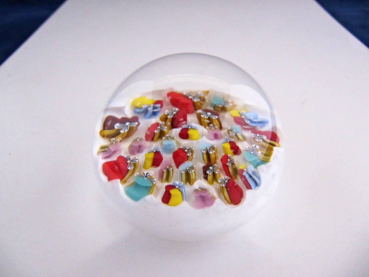 パースシャーPerthshire Glass ペーパーウェイト Millf Wh ペーパー 